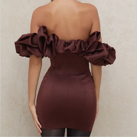 HOUSE OF CB 'Selena' Raisin Satin Ruffle Strapless Dress NWOT - Picture 12 of 15